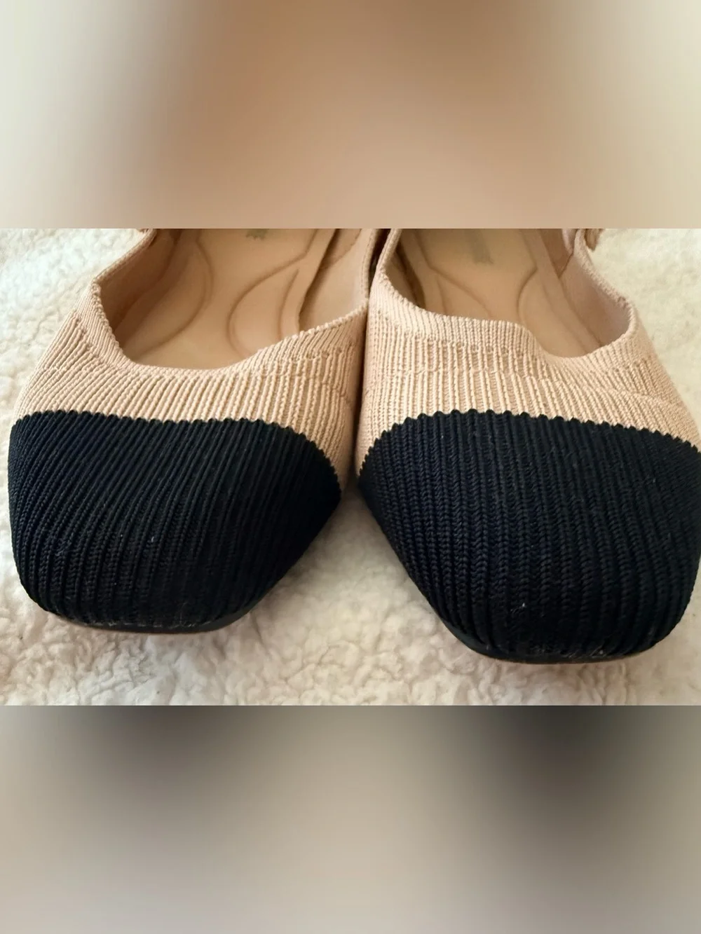 CUSHIONAIRE Women's Petal Mary Jane Knit Flat Beige/Black Size 7.5